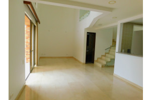 CABECERA hermoso Penthouse,